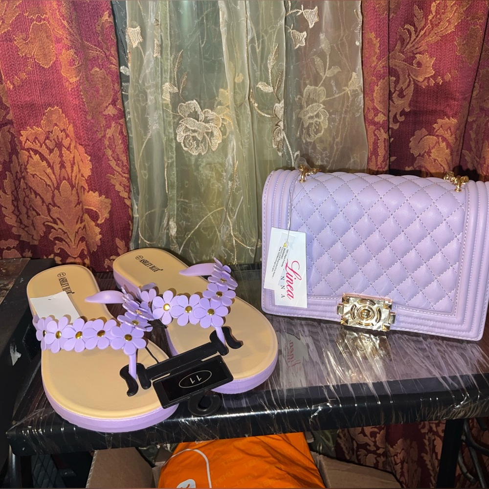 LINEA DONNA HANDBAG & ASHLEY BLUE SANDALS SIZE 11